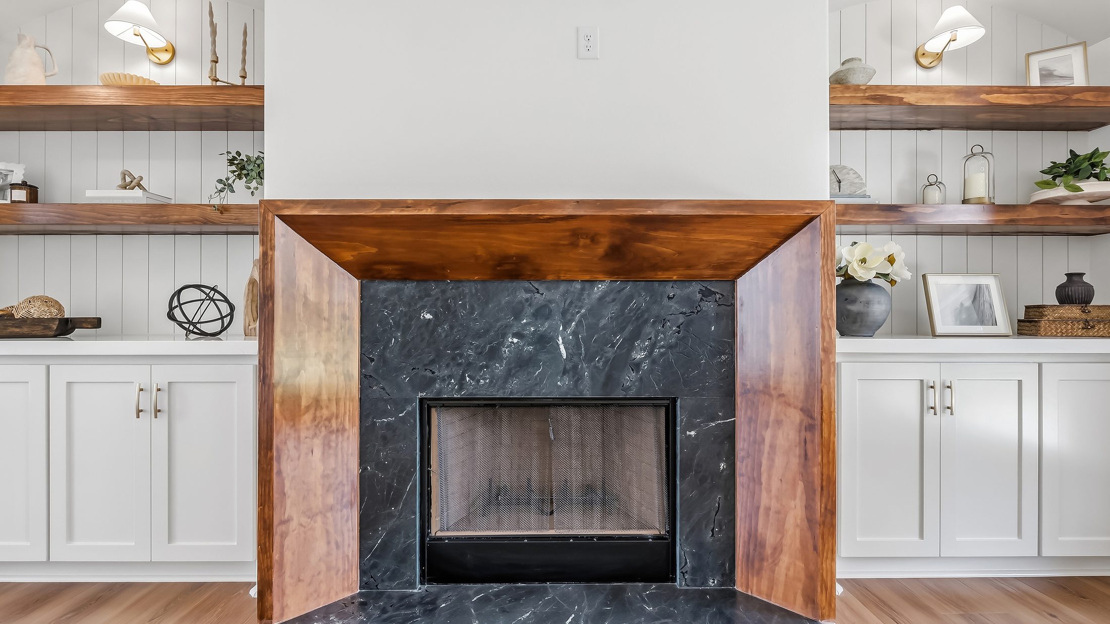 Living room fireplace at 5623 Mill Water Ct.